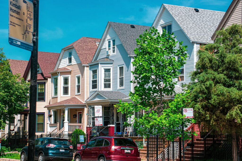 Row of homes on a residential Chicago street